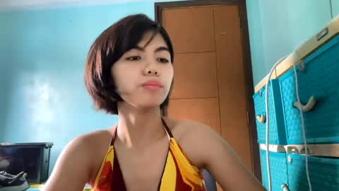 Mila online show from May 27, 2026, 5:15 am