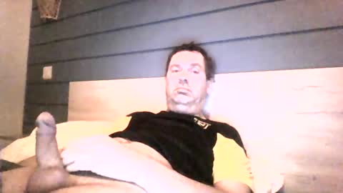 tonio358965 online show from February 16, 2025, 8:10 am