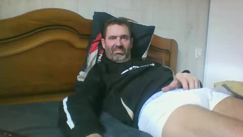 tonio358965 online show from October 31, 2025, 11:55 am