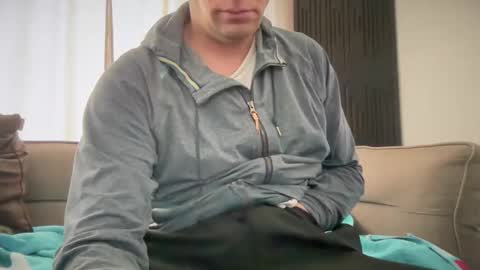 tonisun online show from February 3, 2026, 8:52 am