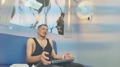 Snapshot of tony_kurt chatting on November 27, 2025, 9:28 pm TONY online show from November 27, 2025, 9:28 pm