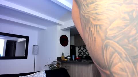 tony muscle1 online show from December 4, 2024, 12:30 am