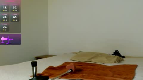 Snapshot of tonycrd chatting on February 22, 2025, 12:16 am tonycrd online show from February 22, 2025, 12:16 am