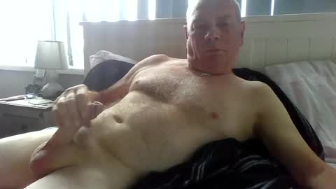 tonygib1962 online show from July 9, 2026, 8:29 am