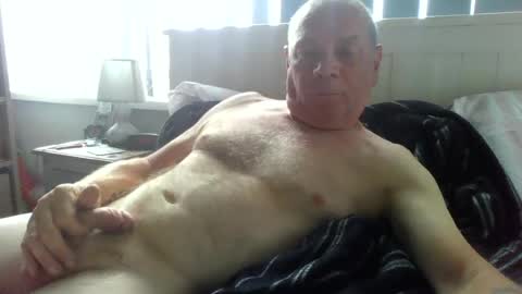 tonygibbson62 online show from July 9, 2026, 8:51 am