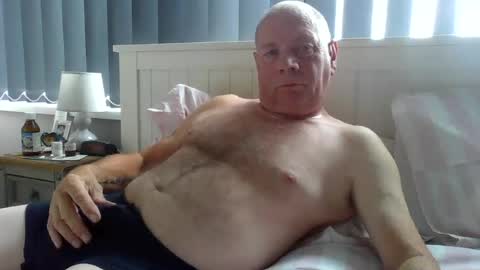 tonygibbson62 online show from July 29, 2026, 2:15 pm
