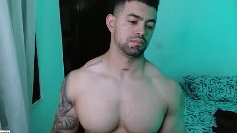 Snapshot of tonyking21 chatting on November 25, 2025, 11:49 pm ANTONY online show from November 25, 2025, 11:49 pm