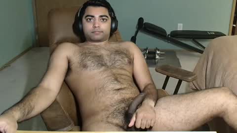 Snapshot of tonypandaking chatting on January 2, 2025, 12:45 am Tony online show from January 2, 2025, 12:45 am