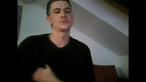 tonystrawberry online show from December 22, 2025, 10:29 pm