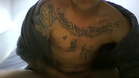 tonystrawberry online show from July 5, 2026, 7:48 am