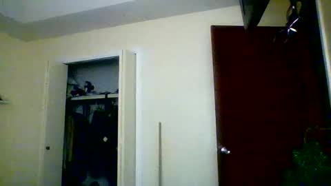 Snapshot of tonythetigerrrrrrr chatting on September 13, 2025, 11:04 pm tony online show from September 13, 2025, 11:04 pm