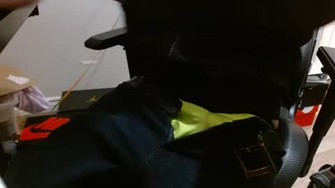 Snapshot of tonytonytony3001 chatting on January 3, 2025, 7:50 pm tonytonytony3001 online show from January 3, 2025, 7:50 pm