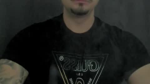 Snapshot of tonywilsonn chatting on May 18, 2026, 4:29 am tonywilsonn online show from May 18, 2026, 4:29 am