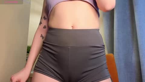 Hey hey Im Megan Pvt open. Im very glad to see you here online show from March 5, 2025, 6:12 am