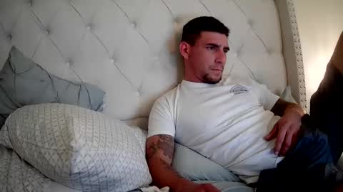 Snapshot of toomuchsmoke chatting on November 17, 2025, 1:55 am toomuchsmoke online show from November 17, 2025, 1:55 am