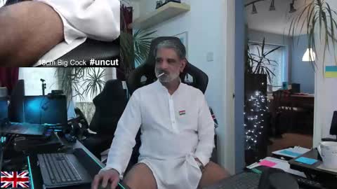 topalphaboss online show from December 22, 2025, 2:36 pm