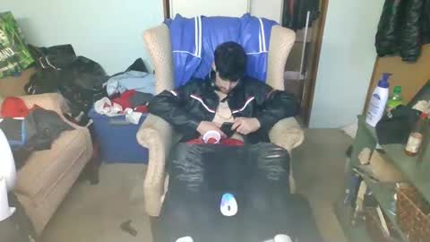 SagMeOreduceMe online show from November 12, 2025, 5:52 am