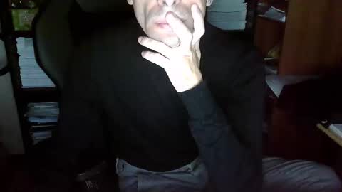 Snapshot of topg84 chatting on September 29, 2025, 6:35 pm Topg84 online show from September 29, 2025, 6:35 pm