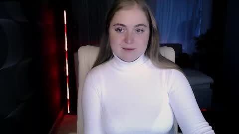 tori_blond online show from March 19, 2026, 6:39 am