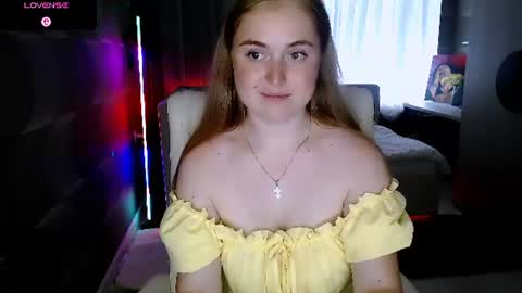 tori_blond online show from June 26, 2026, 6:40 am
