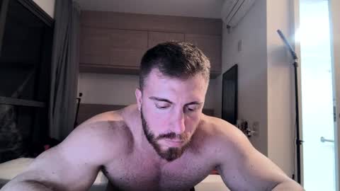 Snapshot of toro_arrapato chatting on January 19, 2025, 5:48 am toro_arrapato online show from January 19, 2025, 5:48 am