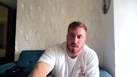 Snapshot of toro_arrapato chatting on February 18, 2025, 4:59 pm toro_arrapato online show from February 18, 2025, 4:59 pm