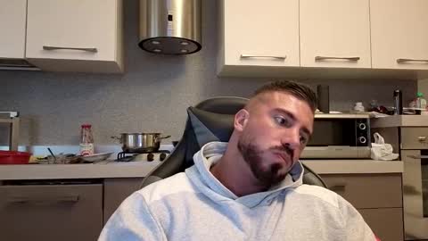 toro_arrapato online show from October 18, 2025, 3:13 pm