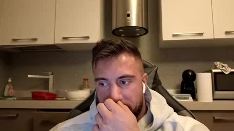 toro_arrapato online show from October 20, 2025, 3:56 pm