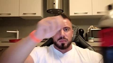 toro_arrapato online show from October 21, 2025, 5:13 pm