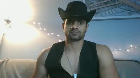 Snapshot of toronto029 chatting on October 31, 2025, 5:52 am hassanfunn at g m ail only local and clean no males online show from October 31, 2025, 5:52 am