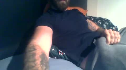 Snapshot of tortaros chatting on November 22, 2025, 4:39 pm Tommy online show from November 22, 2025, 4:39 pm