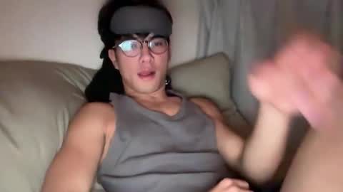 Snapshot of toshikaro0 chatting on February 14, 2026, 8:49 pm Karo online show from February 14, 2026, 8:49 pm