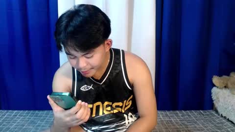 Toshiro online show from October 11, 2025, 6:06 pm