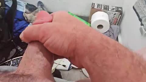 tossmysalad20 online show from April 2, 2026, 12:47 pm