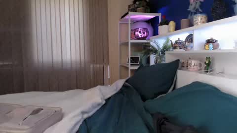 Milly online show from May 20, 2026, 11:22 pm