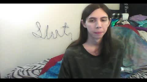 Luna online show from December 2, 2025, 2:50 am