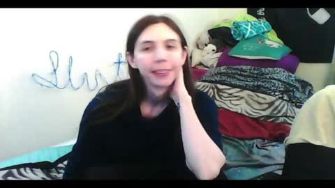 Luna online show from April 11, 2026, 7:45 am