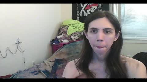 Snapshot of totalfuckingadorable chatting on June 15, 2026, 1:08 am Luna online show from June 15, 2026, 1:08 am