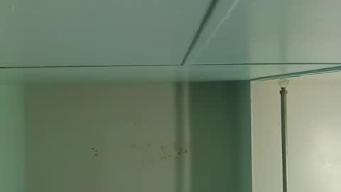 Snapshot of totallyawesome_65 chatting on October 5, 2025, 2:15 pm totallyawesome_65 online show from October 5, 2025, 2:15 pm