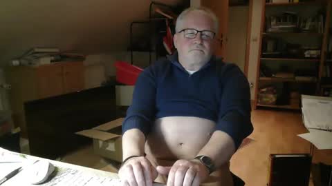 toto758 online show from November 11, 2025, 8:42 pm