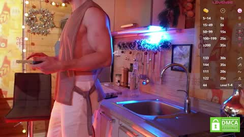 Snapshot of touch_of_eros chatting on December 14, 2024, 5:40 am Paul online show from December 14, 2024, 5:40 am