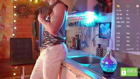 Snapshot of touch_of_eros chatting on February 21, 2025, 4:07 am Paul online show from February 21, 2025, 4:07 am