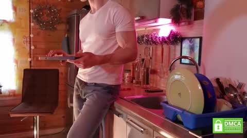 Snapshot of touch_of_eros chatting on February 28, 2025, 8:20 am Paul online show from February 28, 2025, 8:20 am