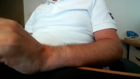touth_69 online show from June 29, 2026, 8:42 am