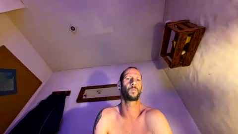 Snapshot of toxic2256191 chatting on October 31, 2025, 1:28 am Toxic online show from October 31, 2025, 1:28 am