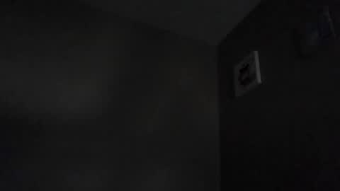 toxicanikki online show from December 19, 2025, 7:32 pm