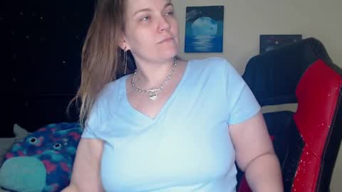 Lilly Miss Mistress Goddess Maam Queen Boss online show from February 4, 2025, 7:51 am