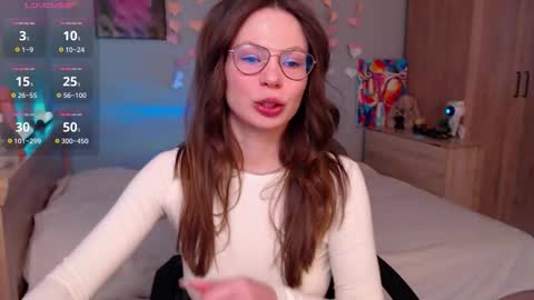 toxkiss online show from February 11, 2026, 8:19 am