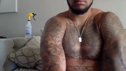 Snapshot of toxxxictylerr chatting on October 28, 2025, 5:04 pm toxxxictylerr online show from October 28, 2025, 5:04 pm