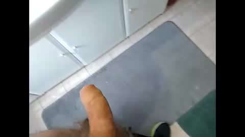 Snapshot of tra649167 chatting on March 10, 2025, 11:42 am tra649167 online show from March 10, 2025, 11:42 am